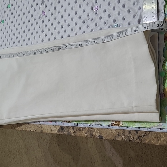 WhiteHouse Black Market  off White  pants 2 front pockets Silver Buttons 8P used - Picture 12 of 16